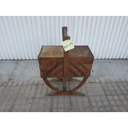 Costurero antiguo de madera RF-37