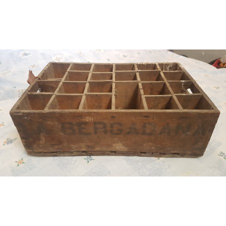 Antigua Caja Botellines