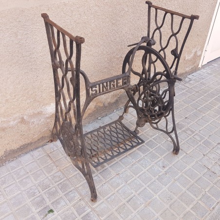 Pies Maquina Coser
