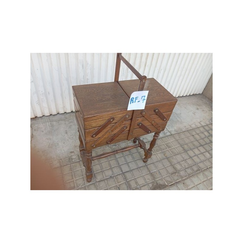 Costurero de madera RF 7