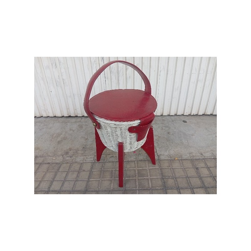 Costurero mimbre blanco tapa roja