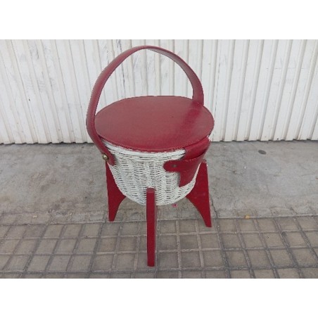 Costurero mimbre blanco tapa roja
